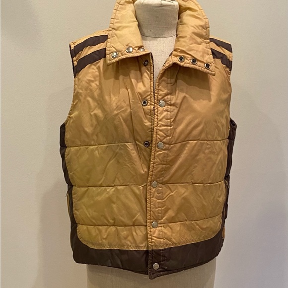 Vintage Holiday Ranger Outdoor Menswear Tan & Brown Retro Vest / Size M - Picture 3 of 13